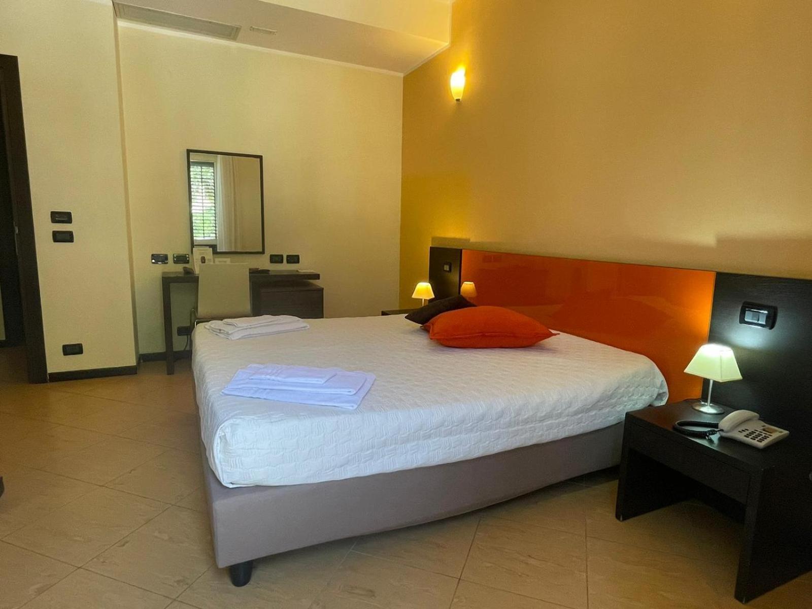 Cerri Hotel Trapani Luaran gambar