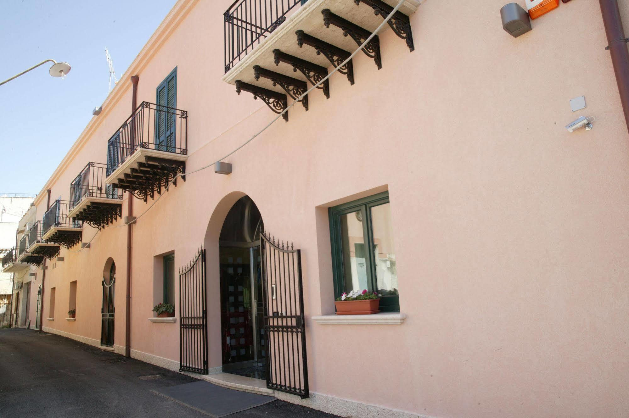 Cerri Hotel Trapani Luaran gambar